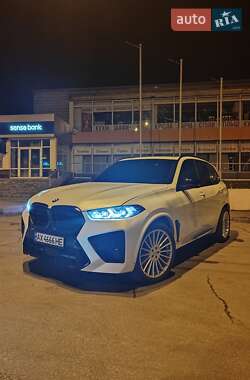 Внедорожник / Кроссовер BMW X5 2018 в 