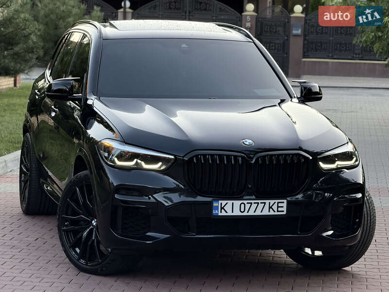Внедорожник / Кроссовер BMW X5 2021 в Киеве