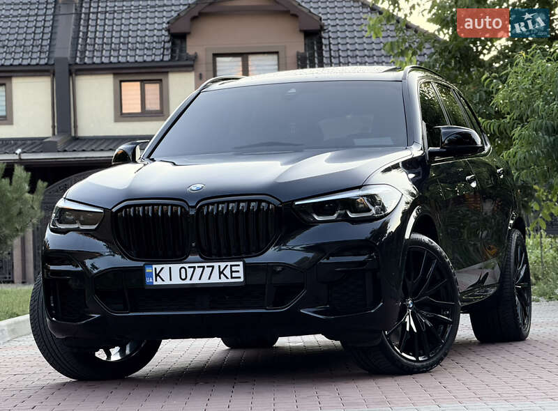 Внедорожник / Кроссовер BMW X5 2021 в Киеве