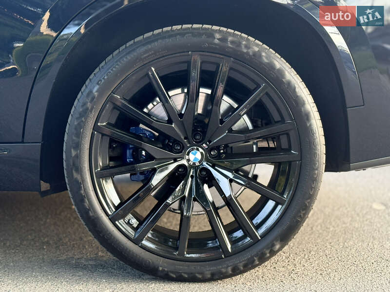 Внедорожник / Кроссовер BMW X5 2021 в Киеве