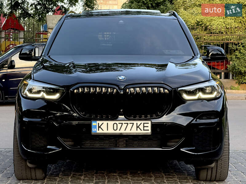 Внедорожник / Кроссовер BMW X5 2021 в Киеве