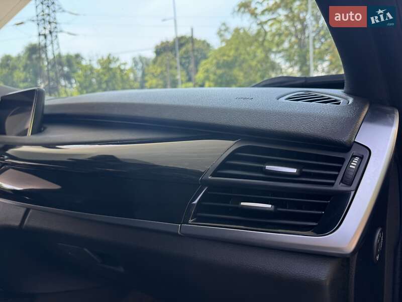 Позашляховик / Кросовер BMW X5 2017 в Дніпрі