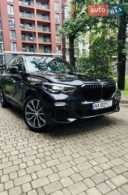 Внедорожник / Кроссовер BMW X5 2021 в Киеве