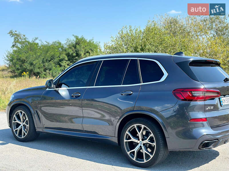 Внедорожник / Кроссовер BMW X5 2019 в Житомире
