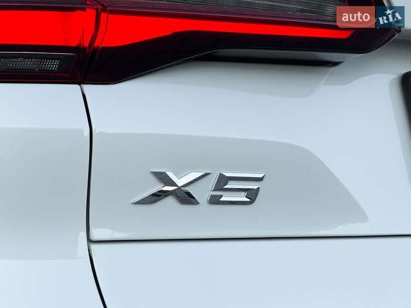 Позашляховик / Кросовер BMW X5 2020 в Луцьку