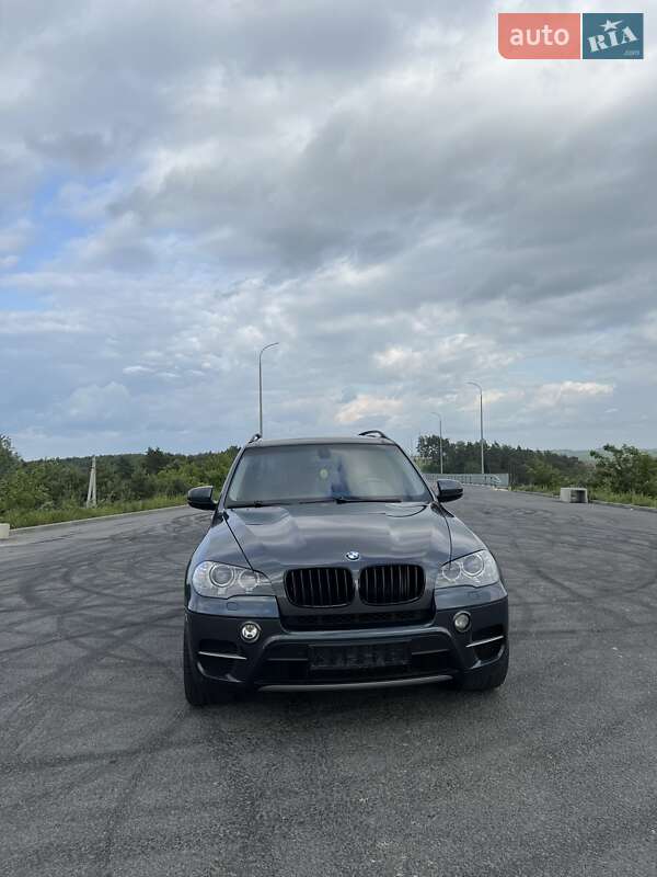 BMW X5 2011
