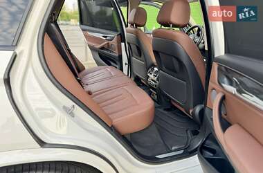 Внедорожник / Кроссовер BMW X5 2018 в 
