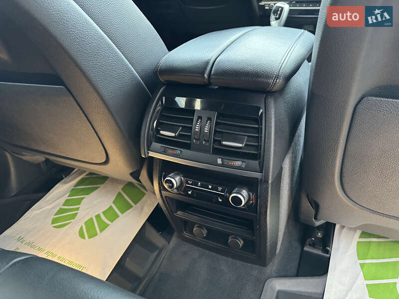 Позашляховик / Кросовер BMW X5 2016 в Харкові