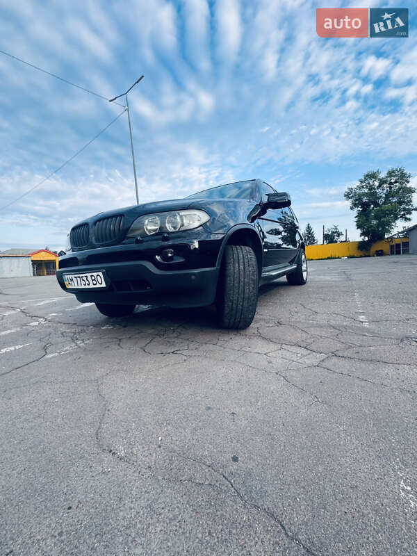 Внедорожник / Кроссовер BMW X5 2003 в Житомире