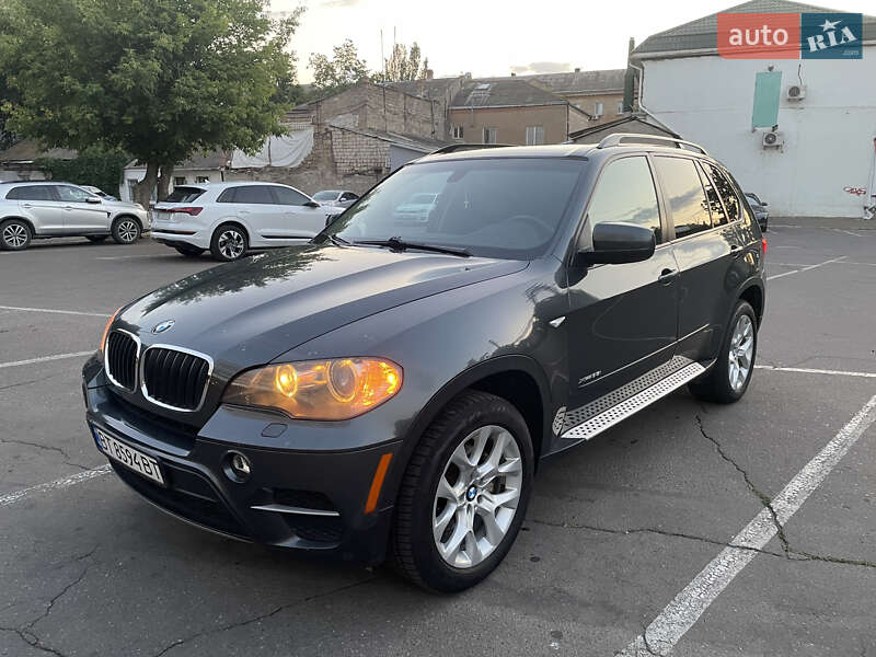 Внедорожник / Кроссовер BMW X5 2010 в Николаеве