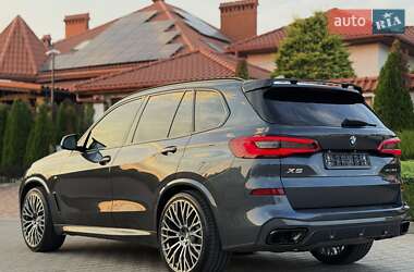 Позашляховик / Кросовер BMW X5 2019 в 