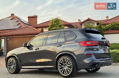 Позашляховик / Кросовер BMW X5 2019 в 