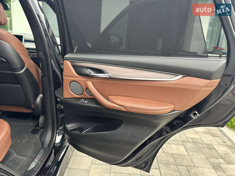 Внедорожник / Кроссовер BMW X5 2015 в Ровно
