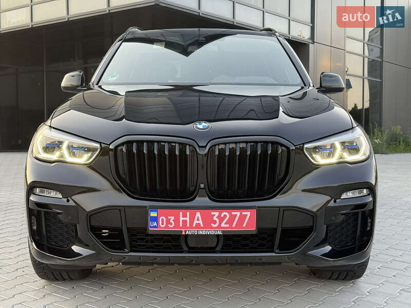 Внедорожник / Кроссовер BMW X5 2019 в Черновцах