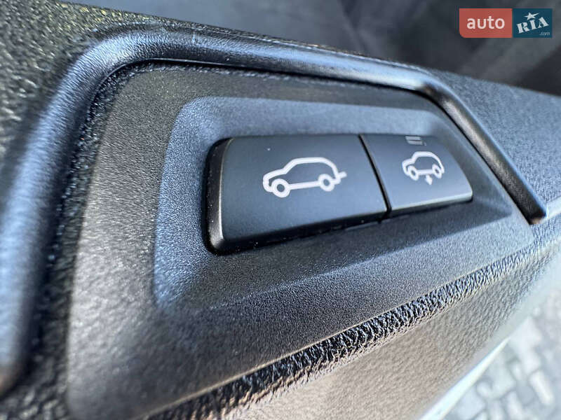 Внедорожник / Кроссовер BMW X5 2019 в Черновцах