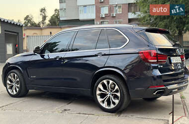 Внедорожник / Кроссовер BMW X5 2015 в 