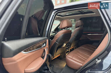 Внедорожник / Кроссовер BMW X5 2015 в 