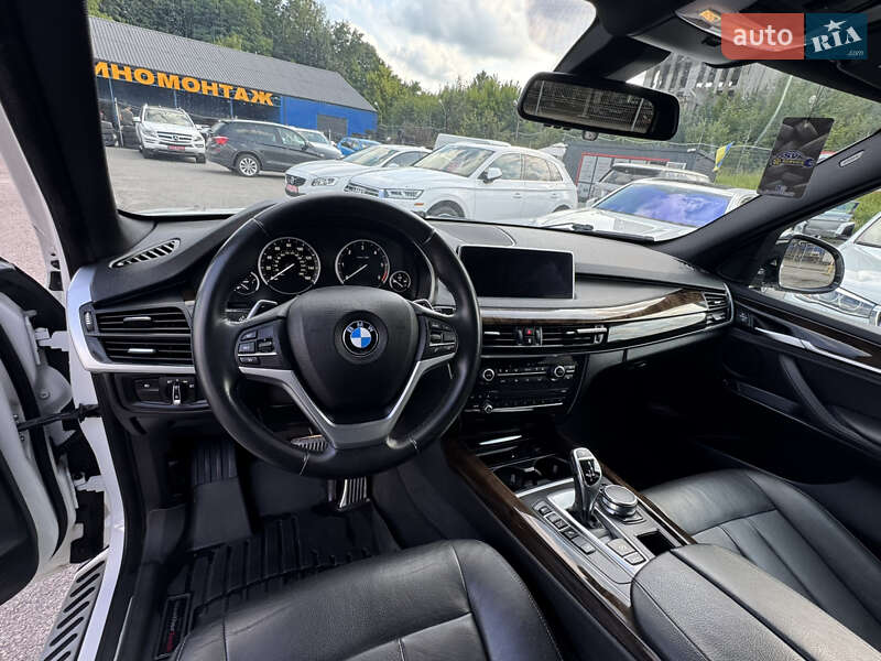 Внедорожник / Кроссовер BMW X5 2018 в Львове