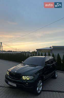 Внедорожник / Кроссовер BMW X5 2004 в Черновцах