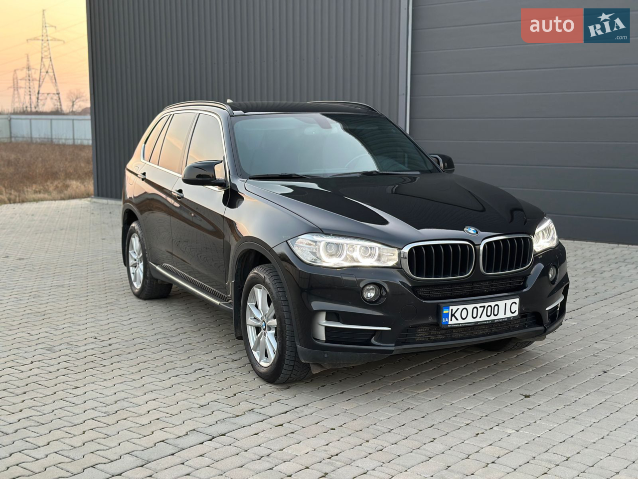 2017 BMW X5 - мініатюра 24