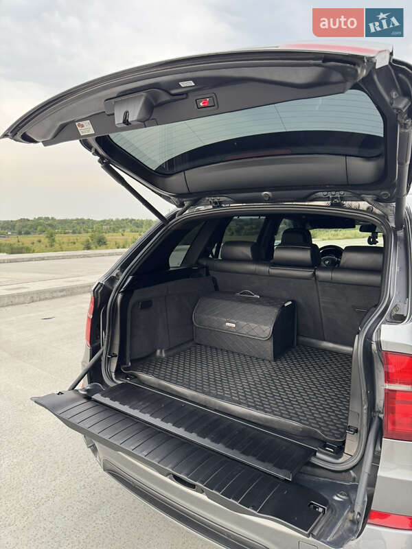 Позашляховик / Кросовер BMW X5 2011 в Полтаві