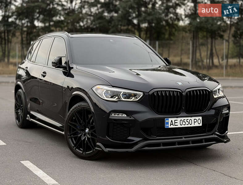 Позашляховик / Кросовер BMW X5 2021 в Дніпрі