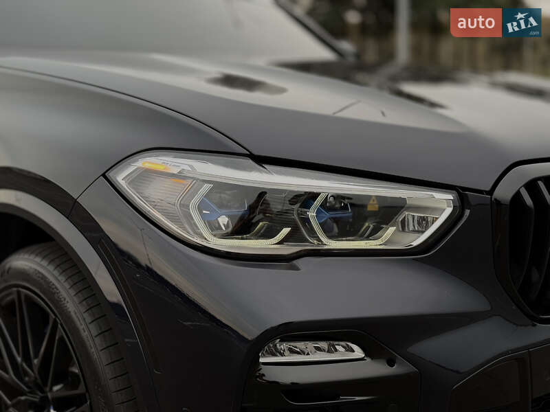 Позашляховик / Кросовер BMW X5 2021 в Дніпрі