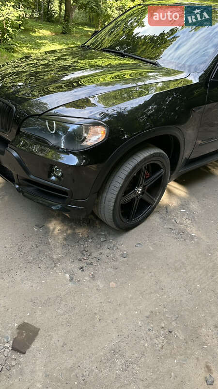 Позашляховик / Кросовер BMW X5 2010 в Львові фото 19 Позашляховик / Кросовер BMW X5 2010 в Львові