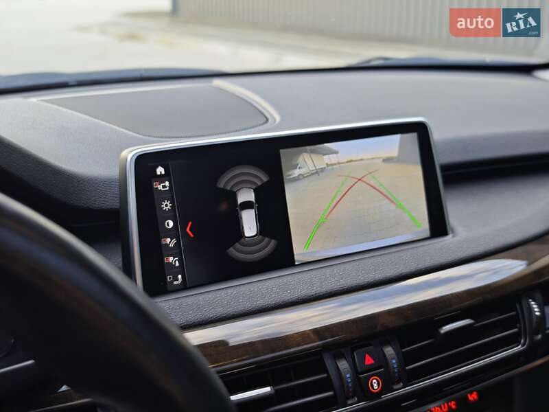 Внедорожник / Кроссовер BMW X5 2017 в Дубно