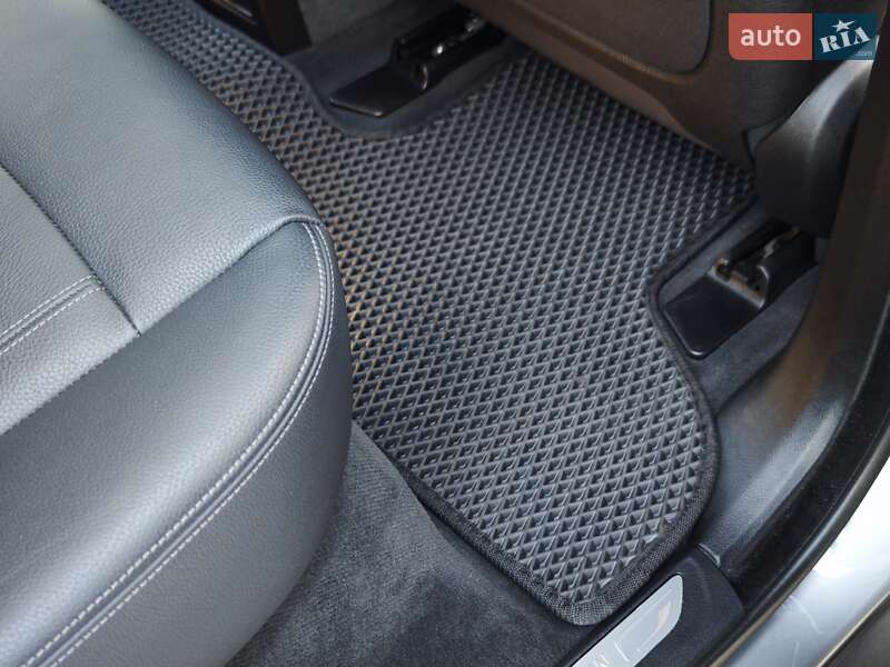 Внедорожник / Кроссовер BMW X5 2017 в Дубно