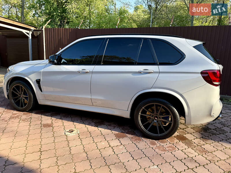 Внедорожник / Кроссовер BMW X5 2015 в Одессе