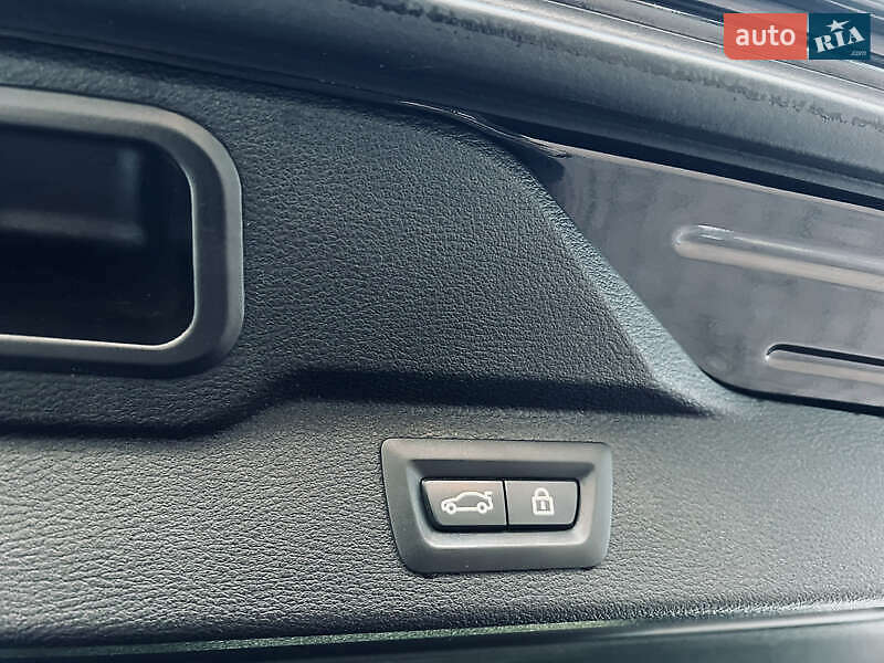 Внедорожник / Кроссовер BMW X5 2015 в Одессе