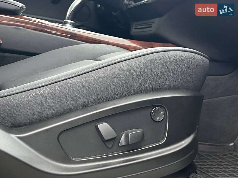 Внедорожник / Кроссовер BMW X5 2012 в Львове