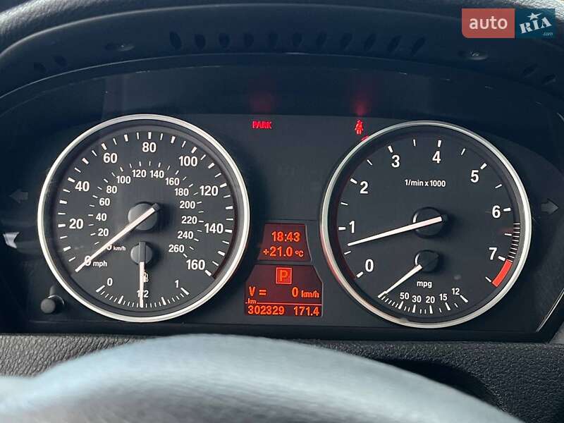 Внедорожник / Кроссовер BMW X5 2012 в Львове