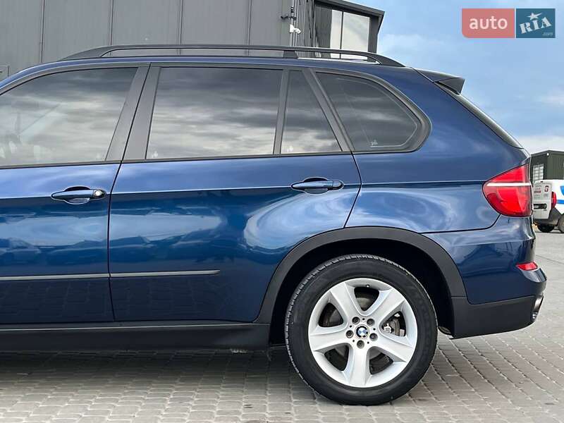 Внедорожник / Кроссовер BMW X5 2012 в Львове