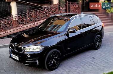 Позашляховик / Кросовер BMW X5 2017 в 