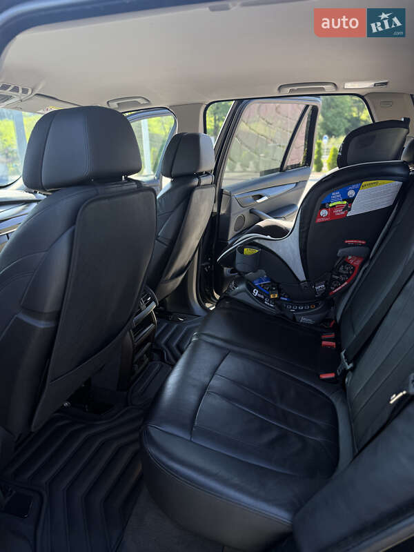 Позашляховик / Кросовер BMW X5 2016 в Вигоді фото 39 Позашляховик / Кросовер BMW X5 2016 в Вигоді