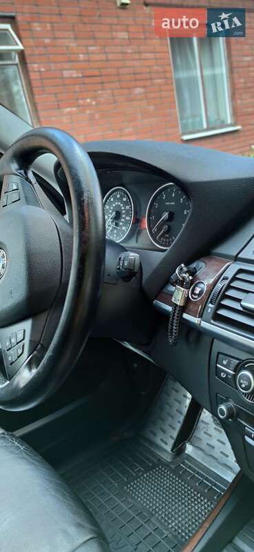Внедорожник / Кроссовер BMW X5 2008 в Ахтырке
