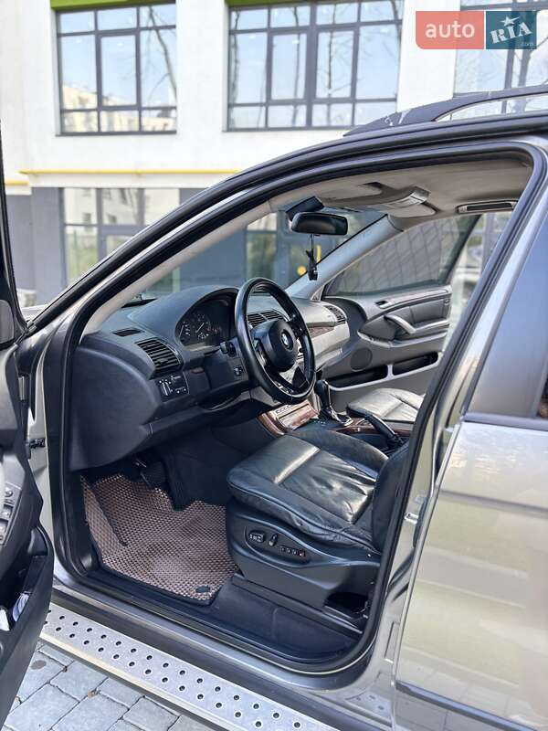 Позашляховик / Кросовер BMW X5 2006 в Івано-Франківську