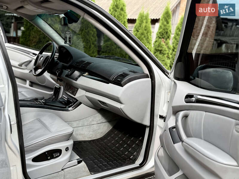 Внедорожник / Кроссовер BMW X5 2004 в Каменке-Бугской