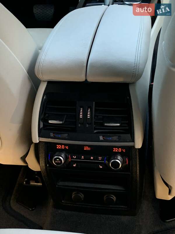 Внедорожник / Кроссовер BMW X5 2017 в Литине