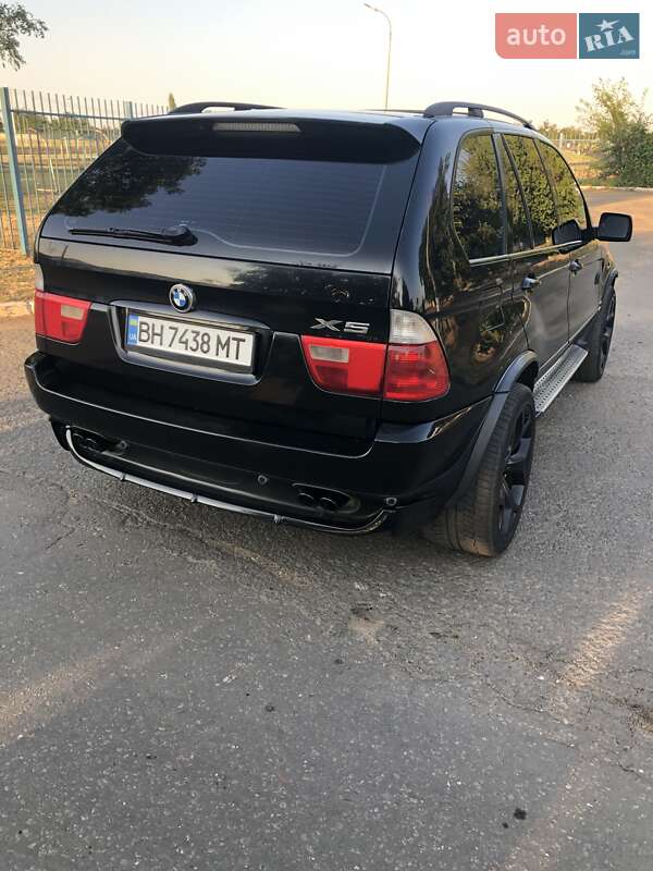 Внедорожник / Кроссовер BMW X5 2005 в Одессе