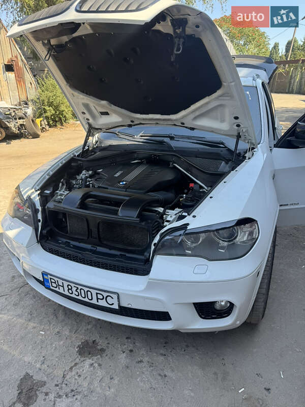 Внедорожник / Кроссовер BMW X5 2010 в Одессе