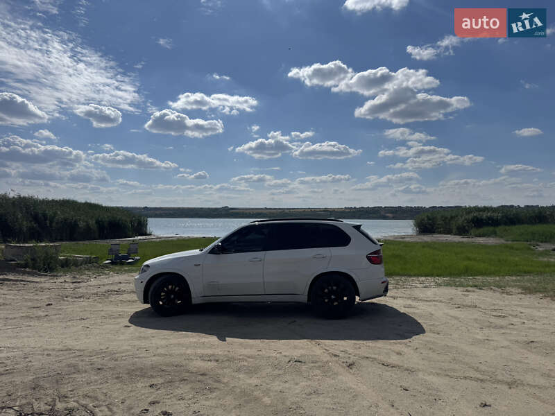 Внедорожник / Кроссовер BMW X5 2010 в Одессе