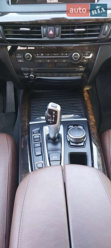 Внедорожник / Кроссовер BMW X5 2015 в Одессе