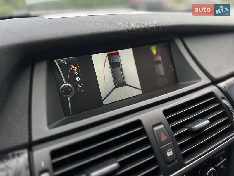 Внедорожник / Кроссовер BMW X5 2012 в Луцке