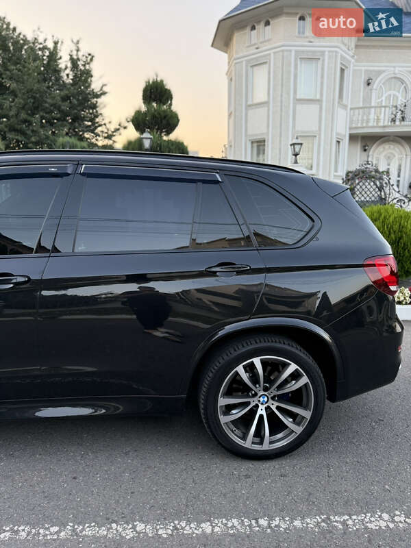 Позашляховик / Кросовер BMW X5 2016 в Чернівцях