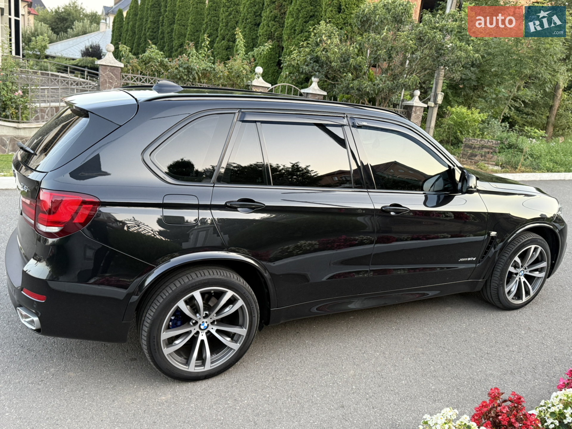 2016 BMW X5 - мініатюра 15