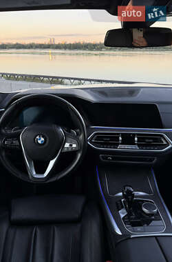 Внедорожник / Кроссовер BMW X5 2020 в 