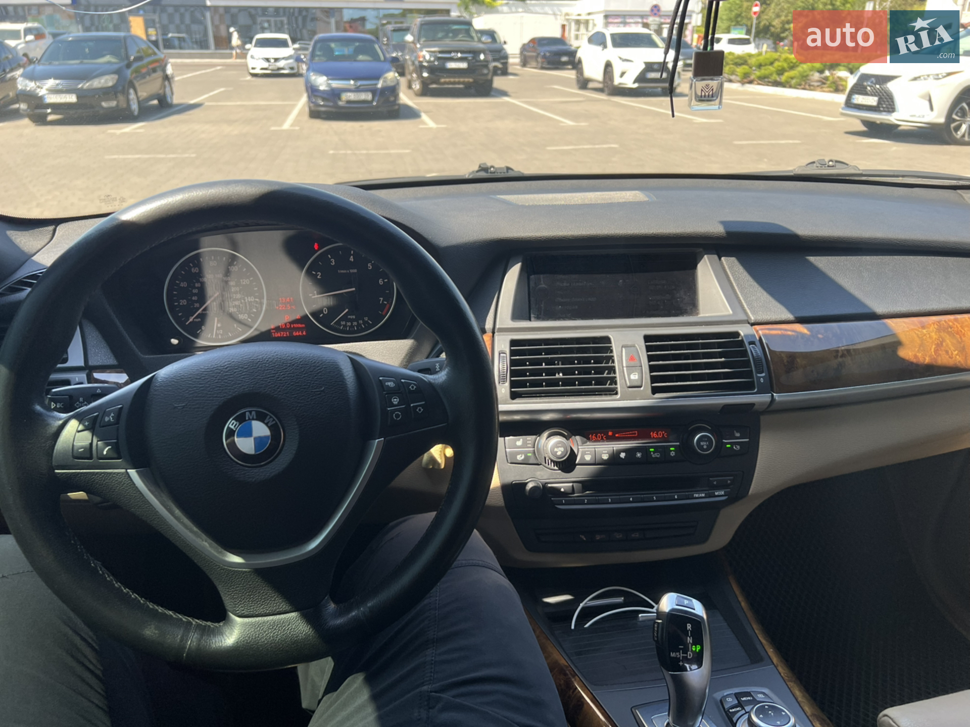 2010 BMW X5 - мініатюра 8